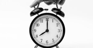 quick ways to fix your sleep schedule and finally get the rest you need