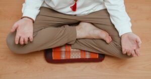 how to stay consistent with meditation simple tips for building a daily practice